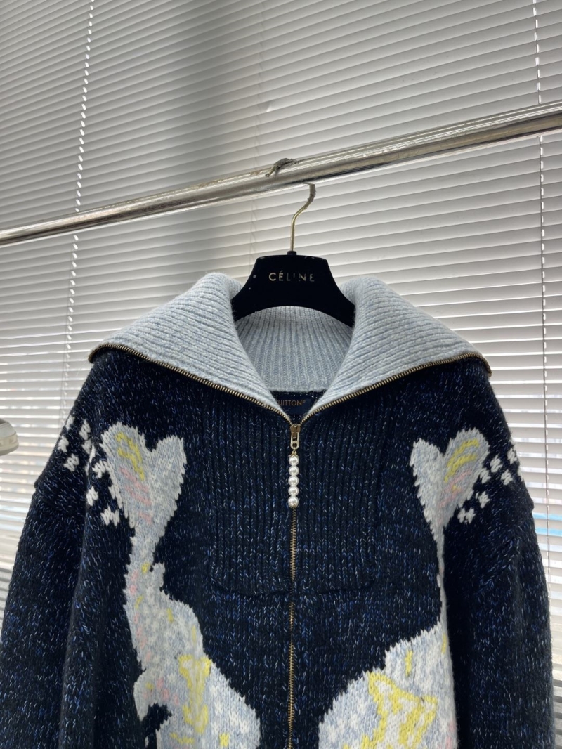 l0vis Vvtt0n outwear